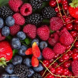 6 Top Foods To Improve Heart Health | Berries